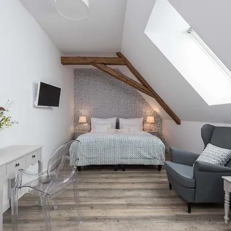 Guest house Na Kmine