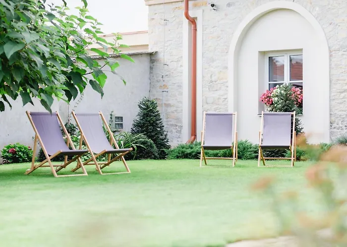 Na Kmíně Penzion 4*