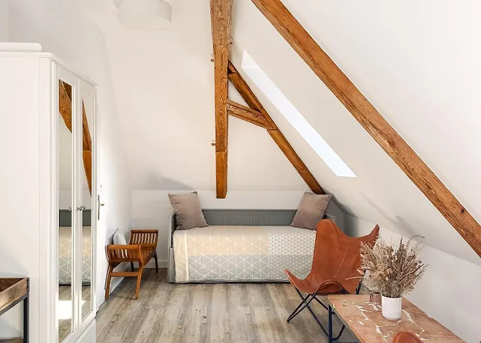 Na Kmine Konukevi 4*