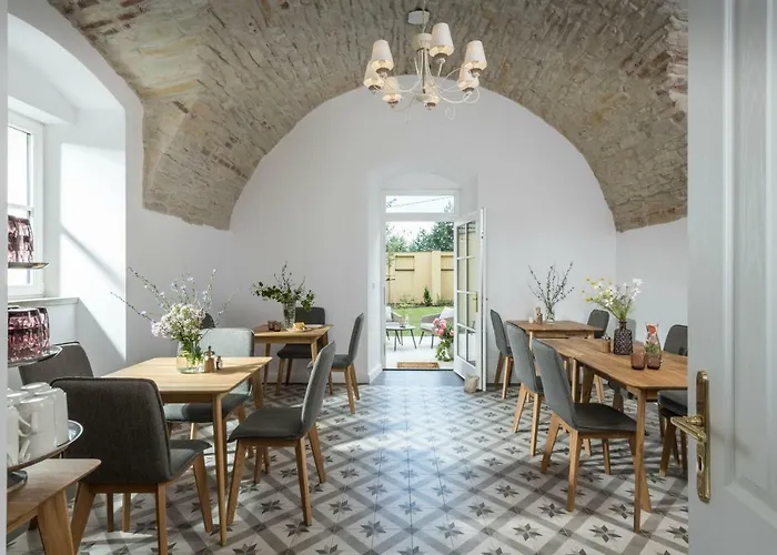 Penzion Na Kmíně 4*